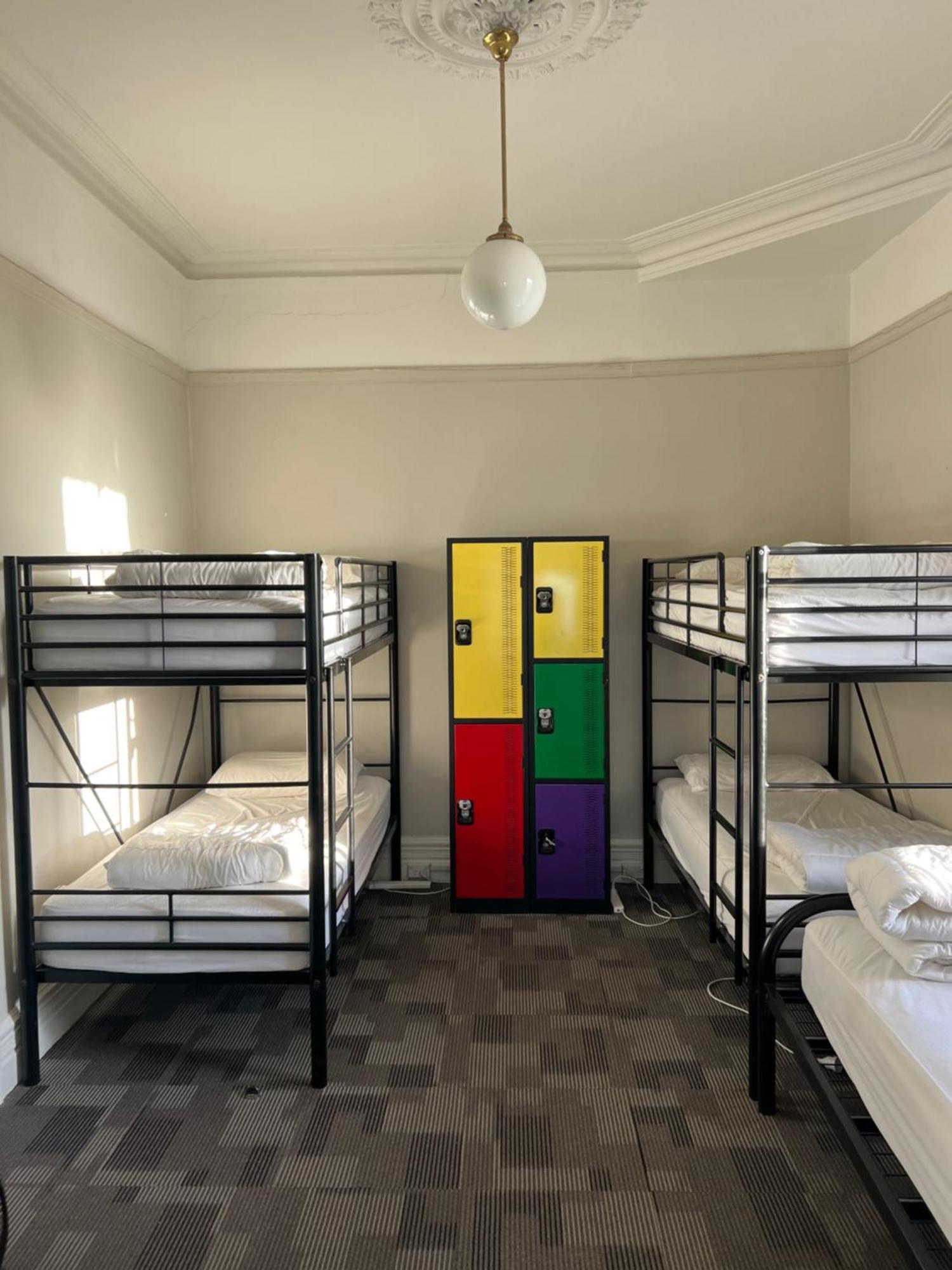 Manly Bunkhouse Hostel Sydney Buitenkant foto