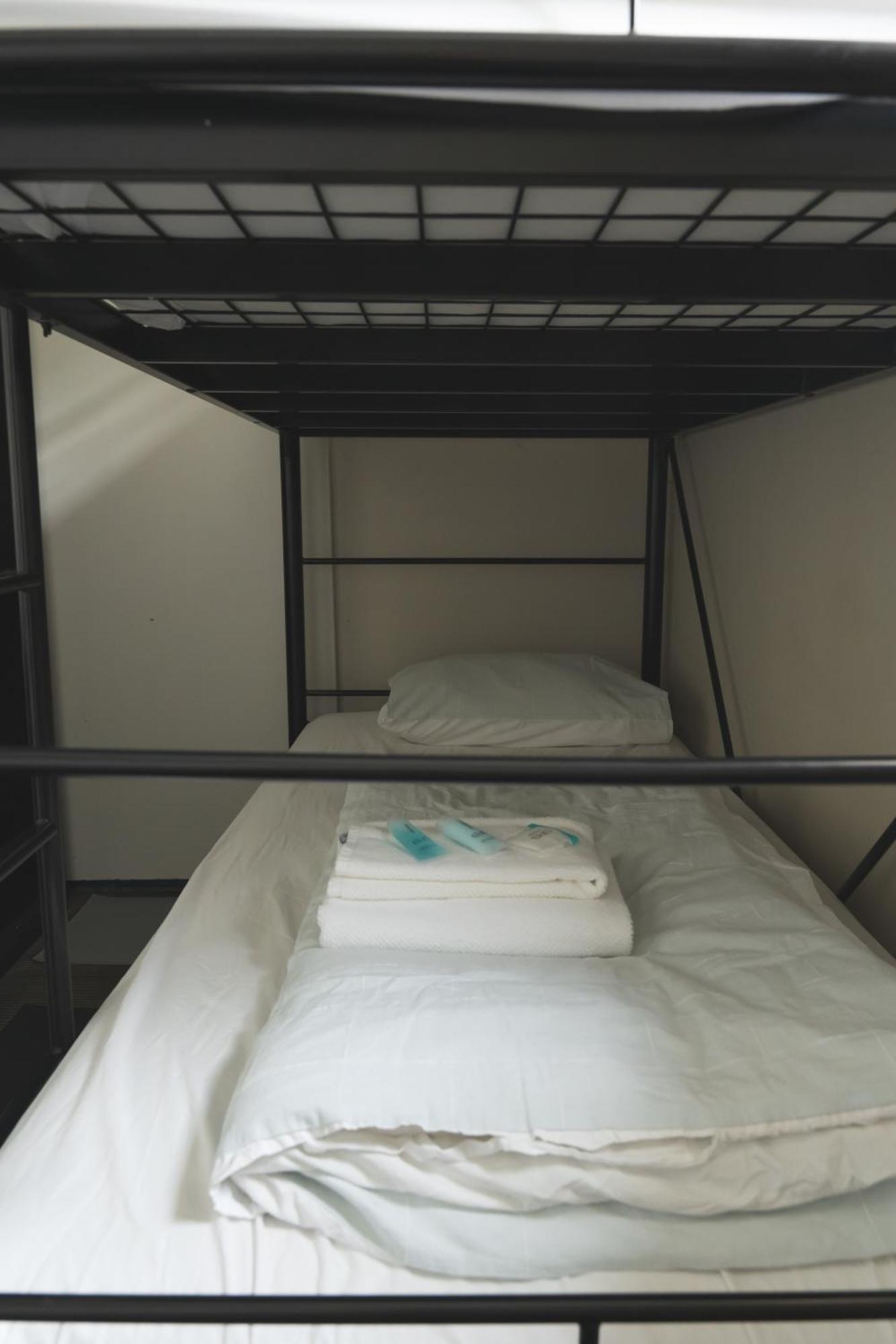 Manly Bunkhouse Hostel Sydney Buitenkant foto